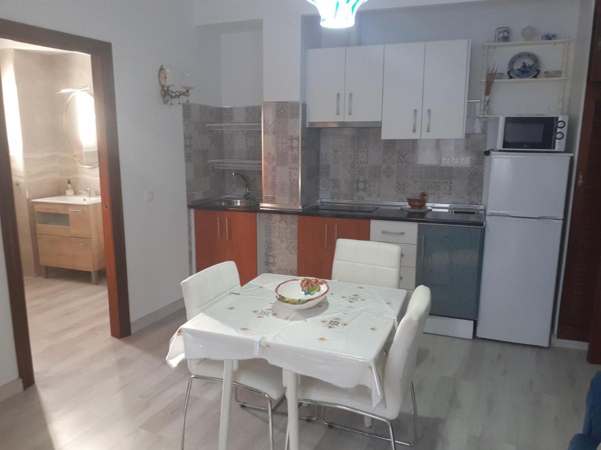 מארו Apartamentos Isabel מראה חיצוני תמונה